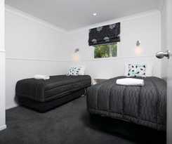 Hotel Picton TOP 10 Holiday Park