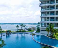  Sea View Country Garden Danga Bay by LionsBay