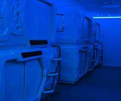 Hostel GOOD VIBES ONLY Capsule Hostel Malaga