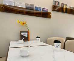 Hotel Serveyou International Apartment - Free Airport Pickup & Free Pazhou Complex shuttle bus & Fre