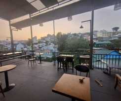  DALAT INN PEACEFUL