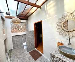  Sunny Rose Bungalows Gili Air