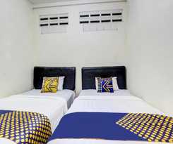Hotel SPOT ON 90744 Alika Homestay