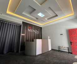 Hotel Capital O 94208 Homtel Menza plantinum