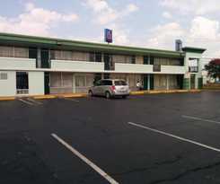 Hotel Express Inn East
