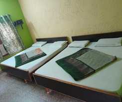 Hotel Gayatri Guest House Haridwar Near Railway Station - Ganga Ghat - Best in Haridwar