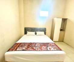 Hotel OYO 93838 Delia Inn Syariah