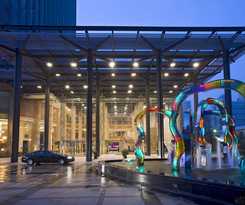 Hotel Sheraton Grand Shanghai Pudong and Residences