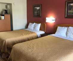 Hotel Bear Mount Inn & Suites