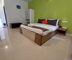 Hotel Bay Breeze Resorts &s