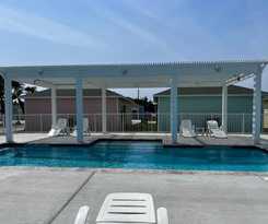 Hotel The Oasis Resort