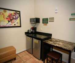  Sheridan Hostel