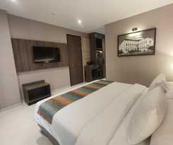 Hotel Eno Front One Semarang