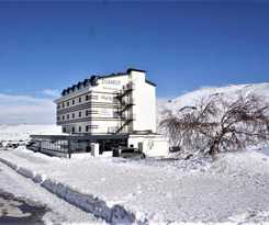  Z&uuml;mr&uuml;t Palas Otel