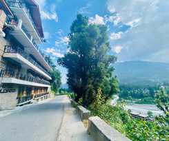 Hotel The Four Season & Resort, Manali