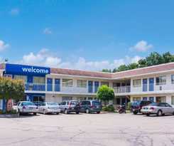 Hotel Motel 6-Sandston, VA - Richmond, Va