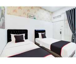 Hotel O Jalan Jenderal Sudirman Near Imam Bonjol Square
