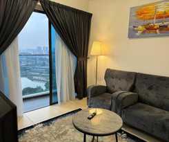  Reizz Residence by Perkasa