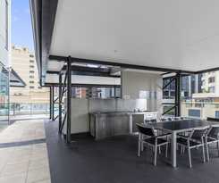 Oaks Brisbane Festival Suites