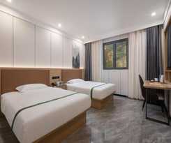 Hotel GreenTree Inn Express Suzhou Taicang West Nanjing Road