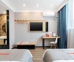 Hotel Junyi Zhengzhou Xinzheng City Nanlonghu Shawoli Subway Station