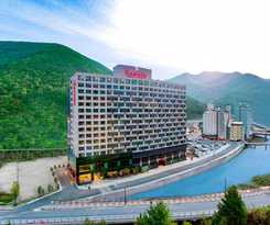 Hotel Ramada Encore by Wyndham Jeongseon