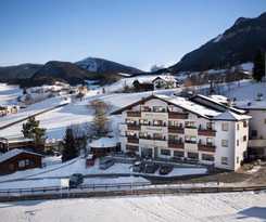 Hotel Alpenroyal