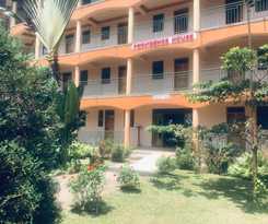 Hotel Nabinoonya Resort Beach