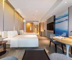 Hotel Atour Guiyang Guanshan Lake City Government