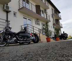Hotel Ema