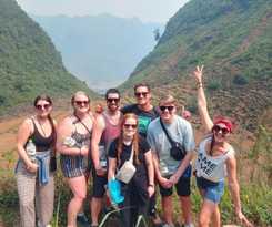  Ha Giang Safari Hostel & Motorbikes