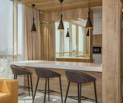  Platinum Coast Hotel Apartments