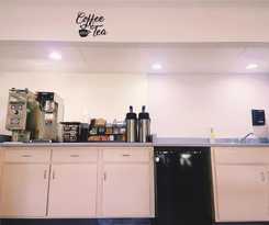 Hotel Illini Inn & Suites