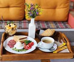 Globus Hotel