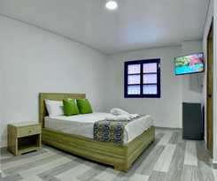  ALTO VERDE HOTEL