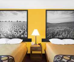Hotel OYO Pratt KS Route 400