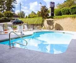 Hotel Sleep Inn & Suites