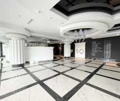  Hanza Tower Casino Sauna & Jacuzzi & Pool