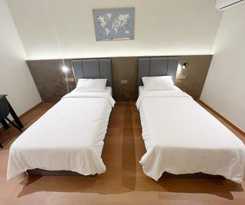 Hotel The Borneo