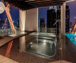  Scarletz Suites KLCC, Travelet