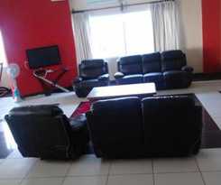 Hotel Cowrie Shell Beach Apartments