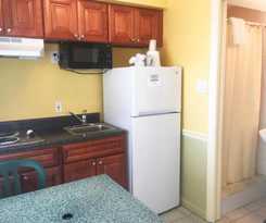 Hotel Coliseum Ocean Resort