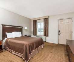 Hotel Howard Johnson by Wyndham Springfield