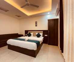 Hotel The Ganga Divine - A Family