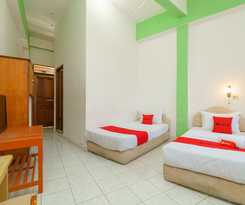 Hotel RedDoorz @ Tuktuk Danau Toba