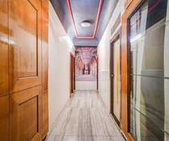 Hotel O Tower Chowk Freeganj formerly Shreenath Palace