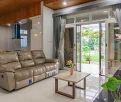 Hotel Capital O 93991 Hakobox Kostel