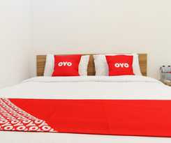 Hotel OYO 1191 Monalisa Residence And Cafe