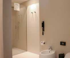 Hotel Monograph Freedom Square