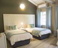 Hotel eBundu Lodge